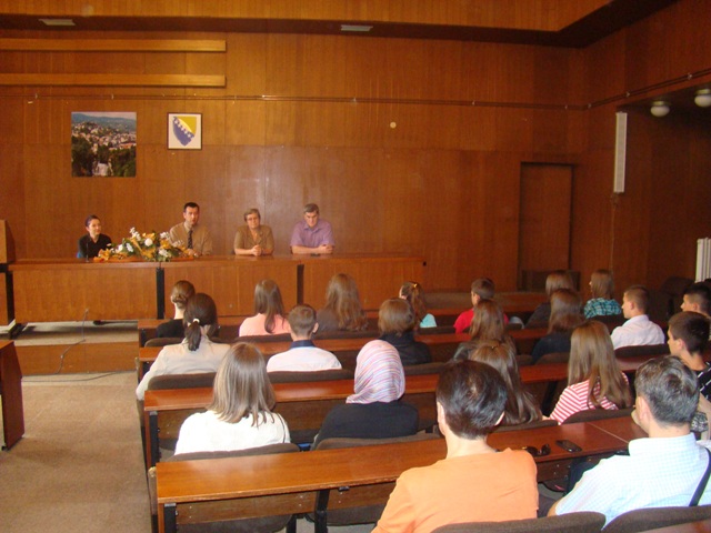 Osnovci ucenici generacije