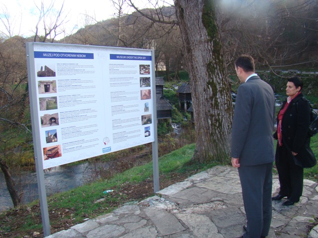 Info tabla na lokalitetu Mlinčića