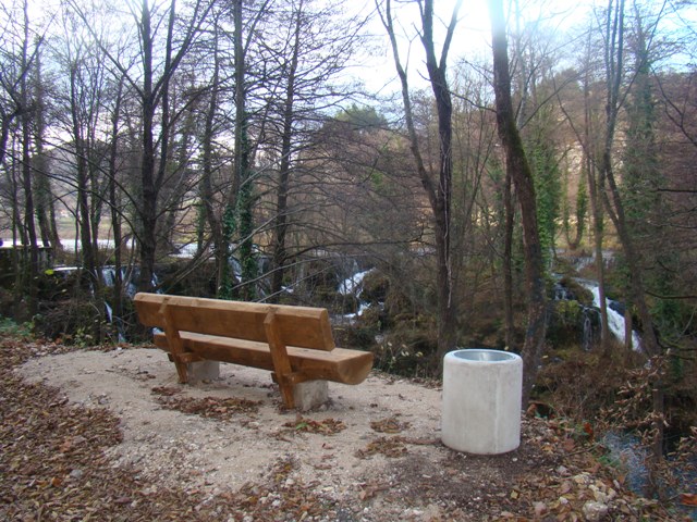 Novi mobilijar
