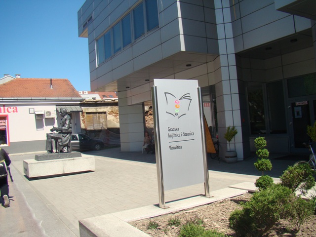Gradska knjiznica i citaonica